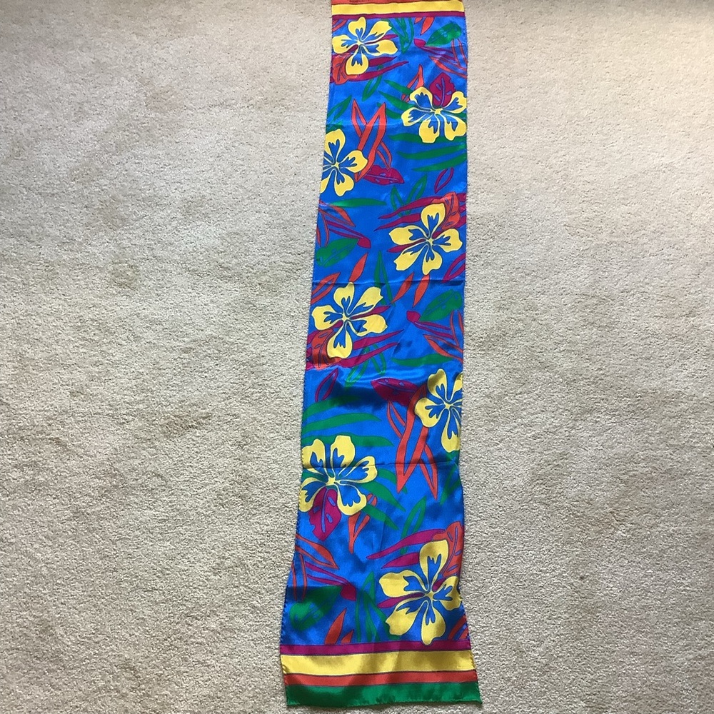 Liz Claiborne Blue Tropical Floral Print Scarf - Picture 9 of 10